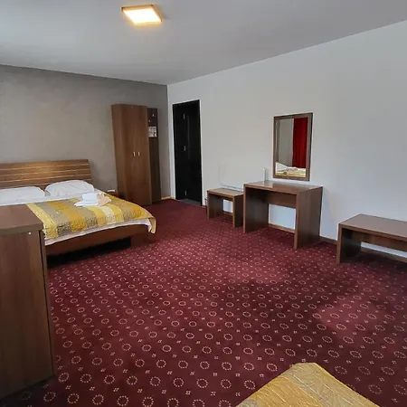 Boutique Global 3* Брашов